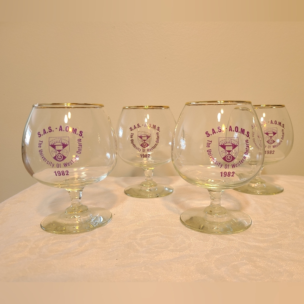 New brandy snifters, lot of 4
